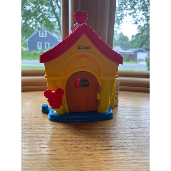 Fisher-Price Little People Disney Mickey & Minnies House Playset - Picture 3 of 5